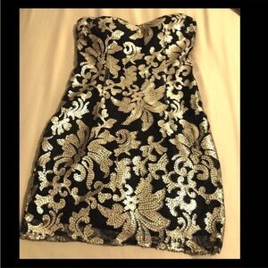 Gianni Bini Black & Gold Sequin Mini Dre